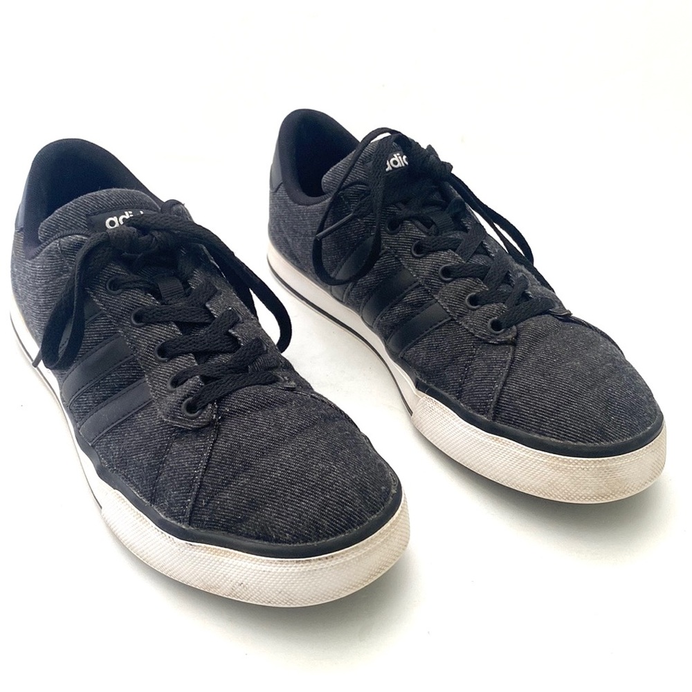Adidas Men's Gray/Black Denim SE Daily Vulc Sneakers